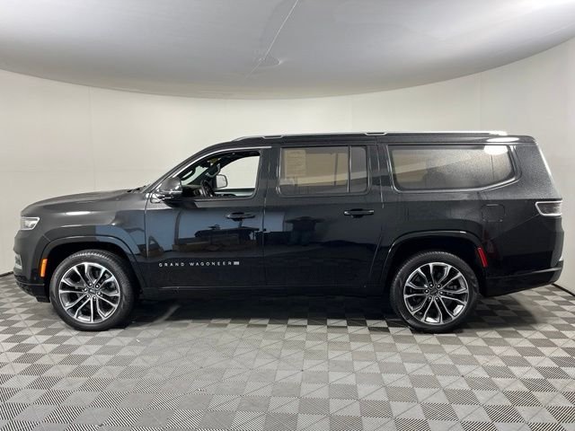 Used 2023 Black Jeep Series III image 4