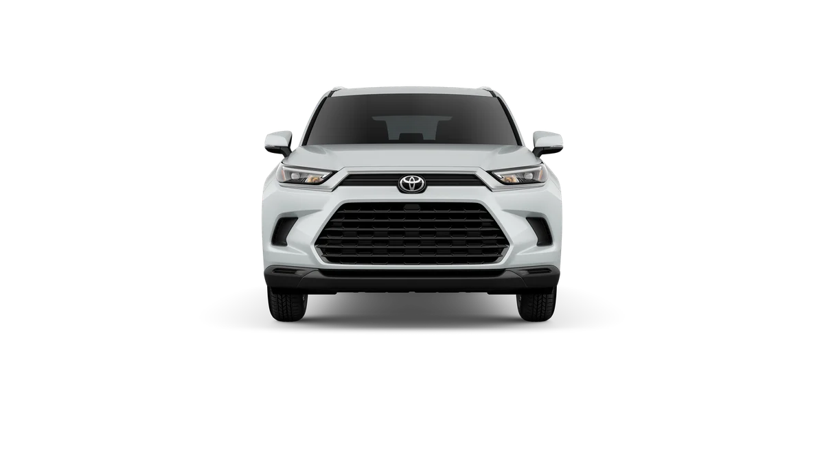 New 2026 Wind Chill Pearl Toyota XLE image 17