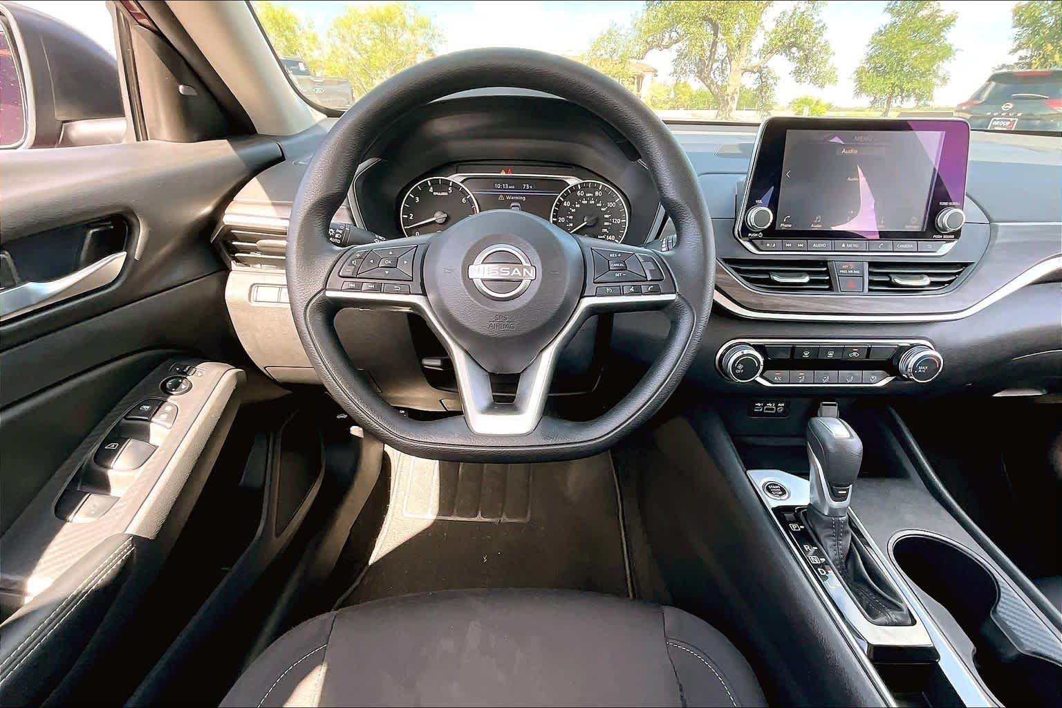 Certified Used 2025 Garnet Pearl Metallic Nissan SV image 6