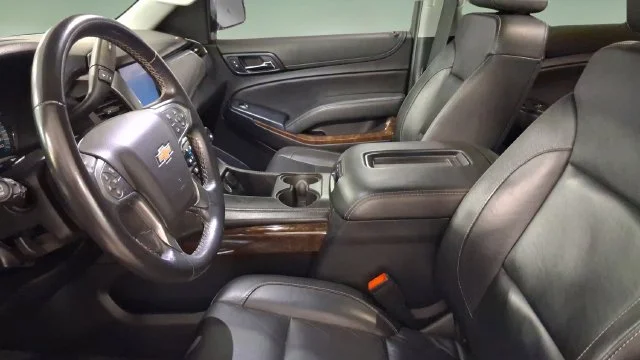 Used 2019 Black Chevrolet LT image 9