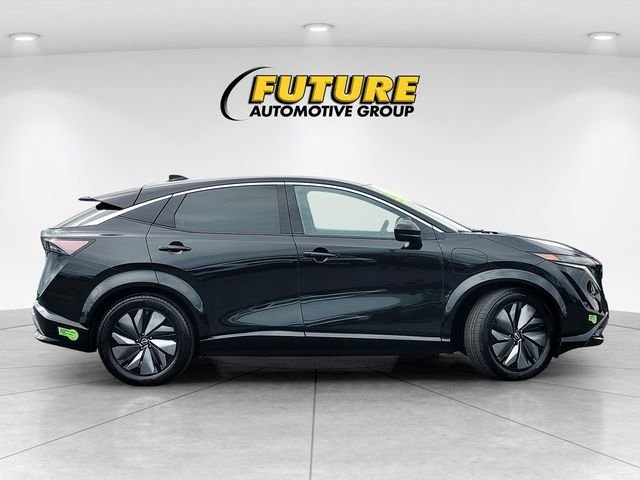 Used 2023 Black Nissan ENGAGE image 3