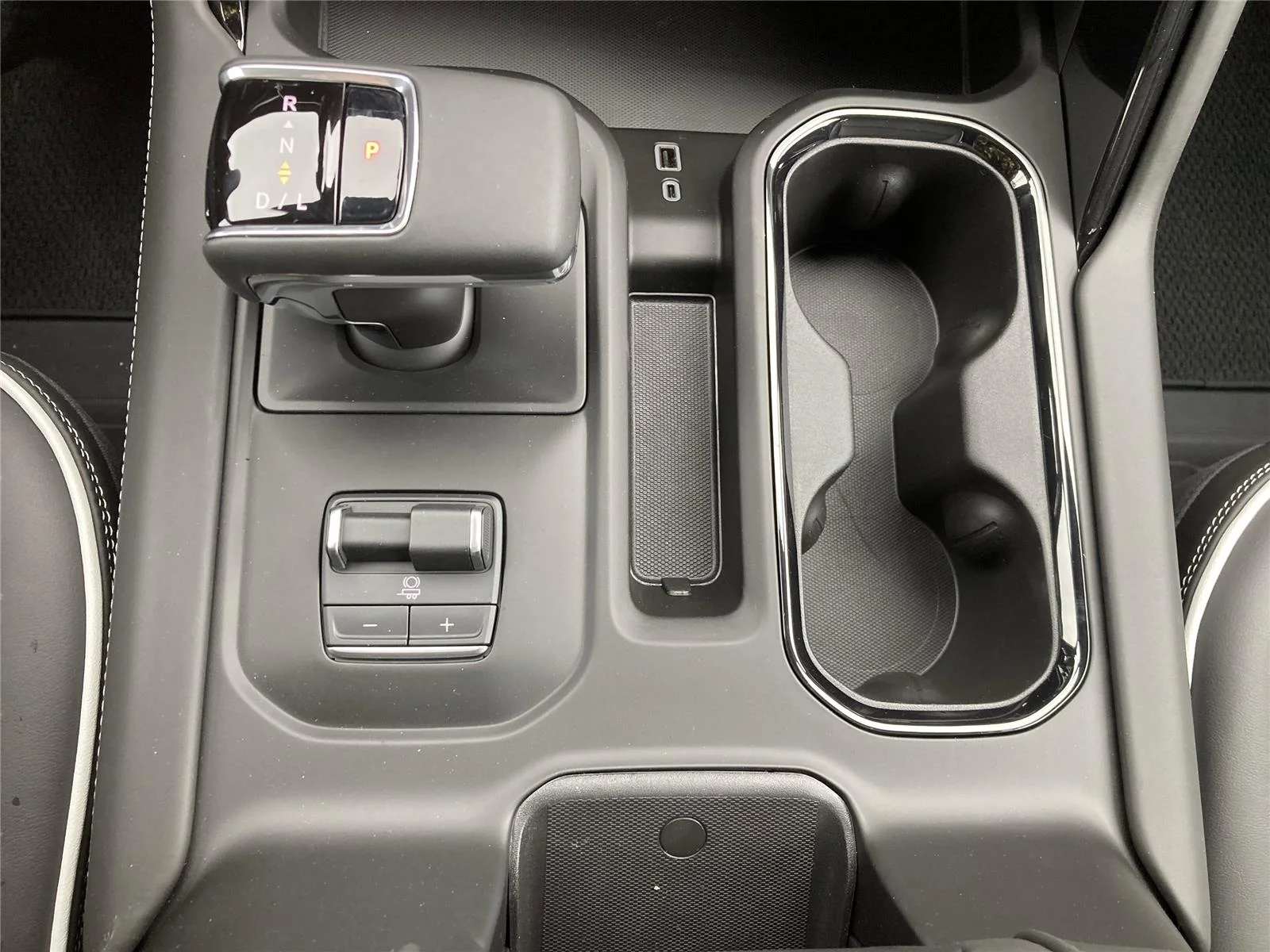 New 2026 Onyx Black GMC AT4X image 30