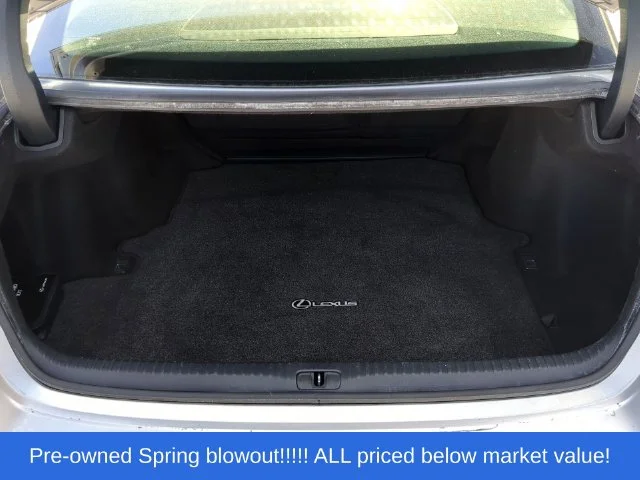 Used 2016 Silver Lexus 200t image 36