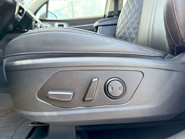Used 2021 Green Kia SX Prestige X-Line image 12