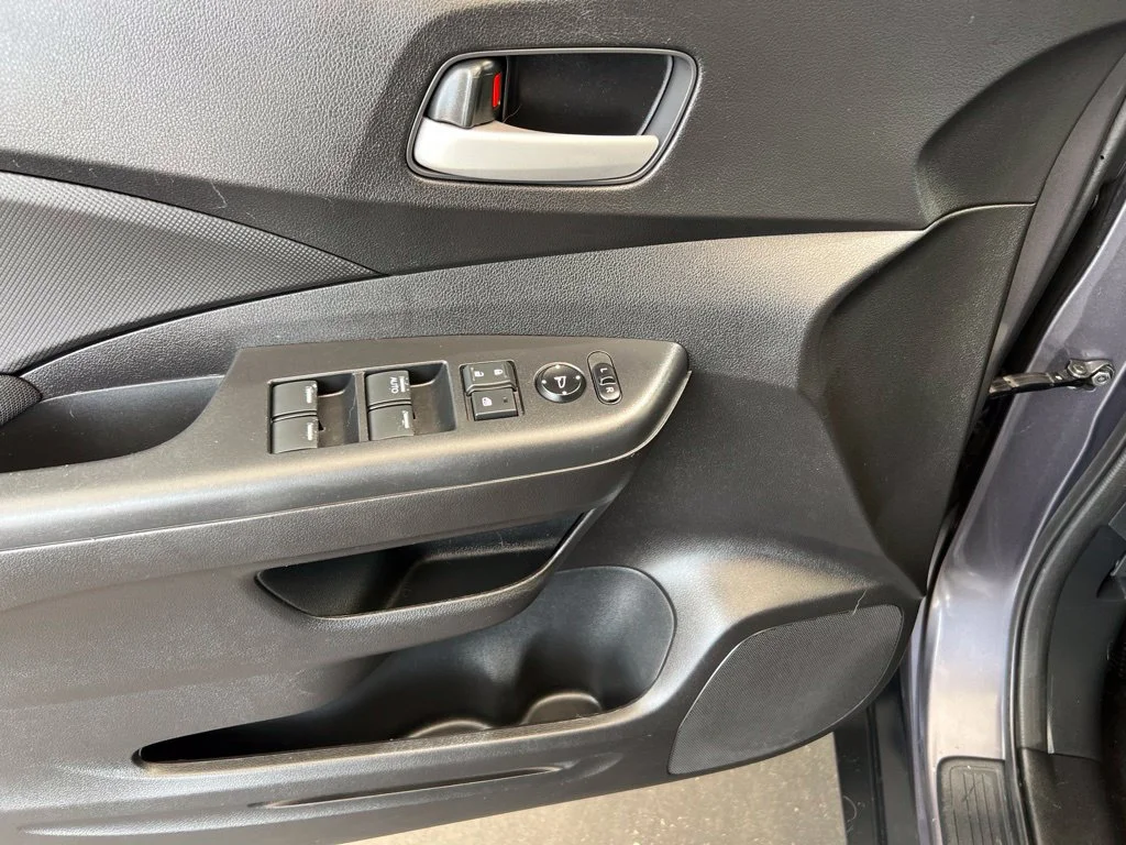 Used 2016 Gray Honda LX image 11