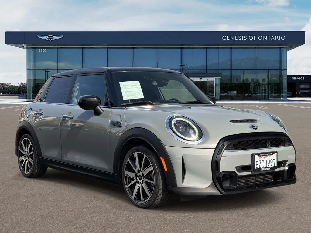2022 MINI Hardtop 4 Door