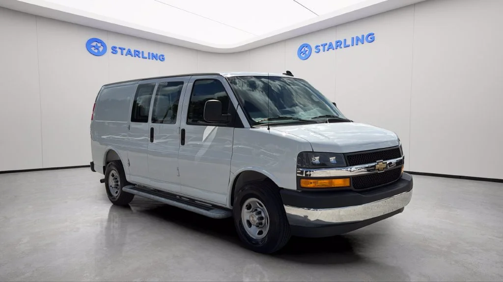 2025 Chevrolet Express Cargo Work Van - Photo 29