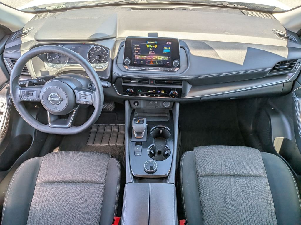 Used 2024 White Nissan SV image 20