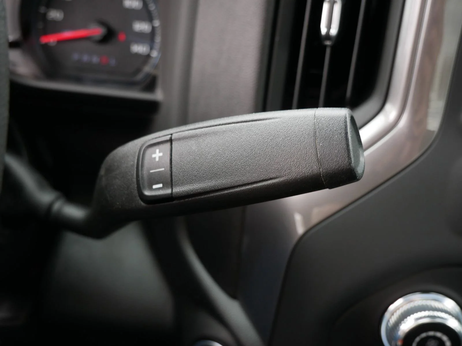 2025 GMC Sierra 3500HD Pro - Photo 21