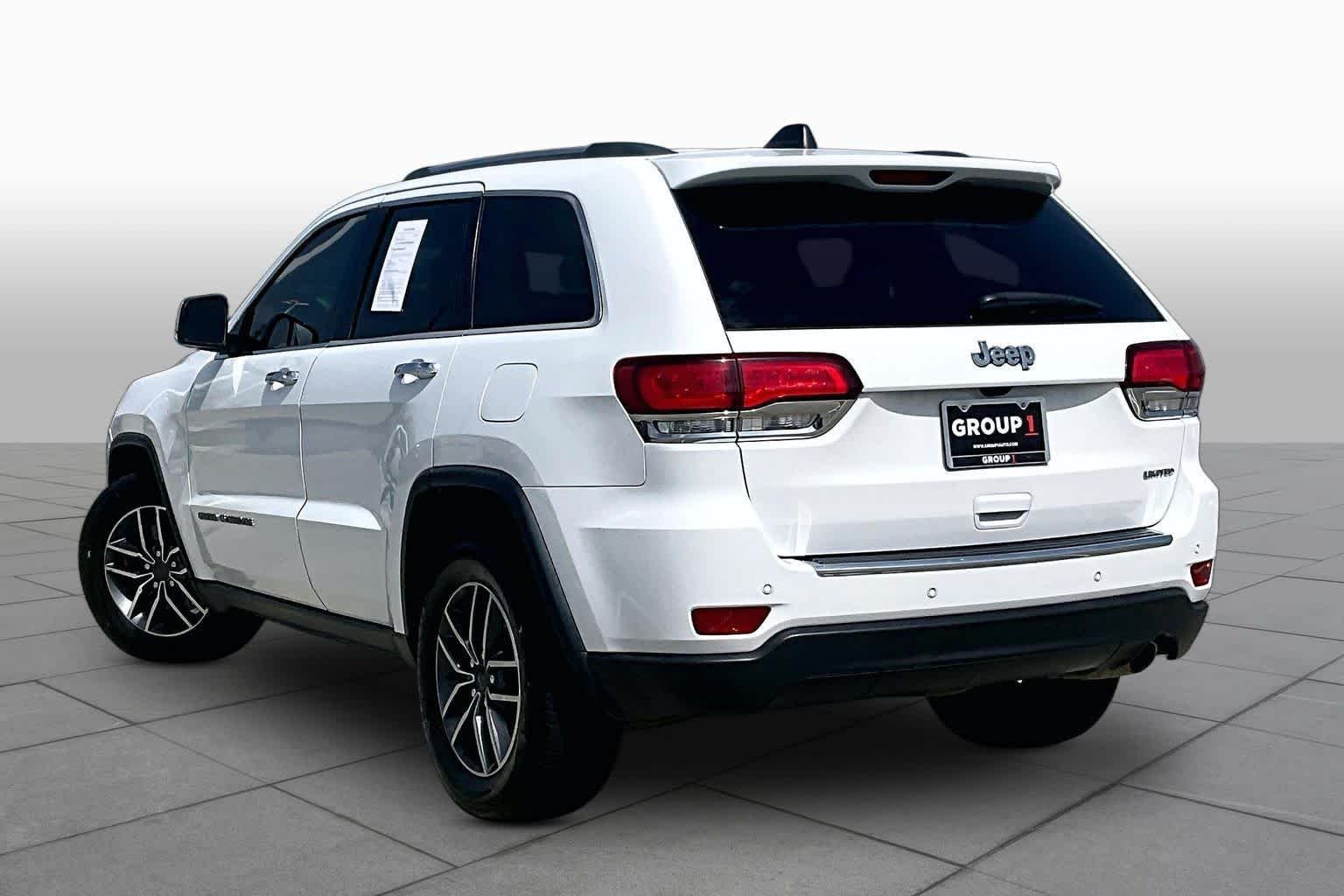 Used 2021 Bright White Clearcoat Jeep Limited image 11