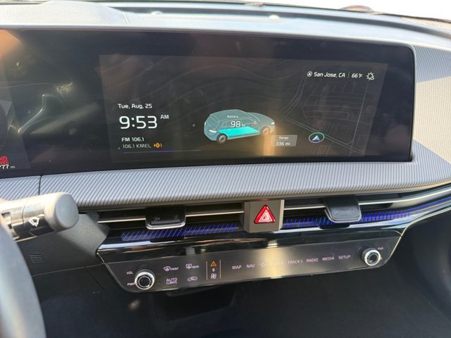 Certified Used 2022 Aurora Black Kia GT-Line image 12