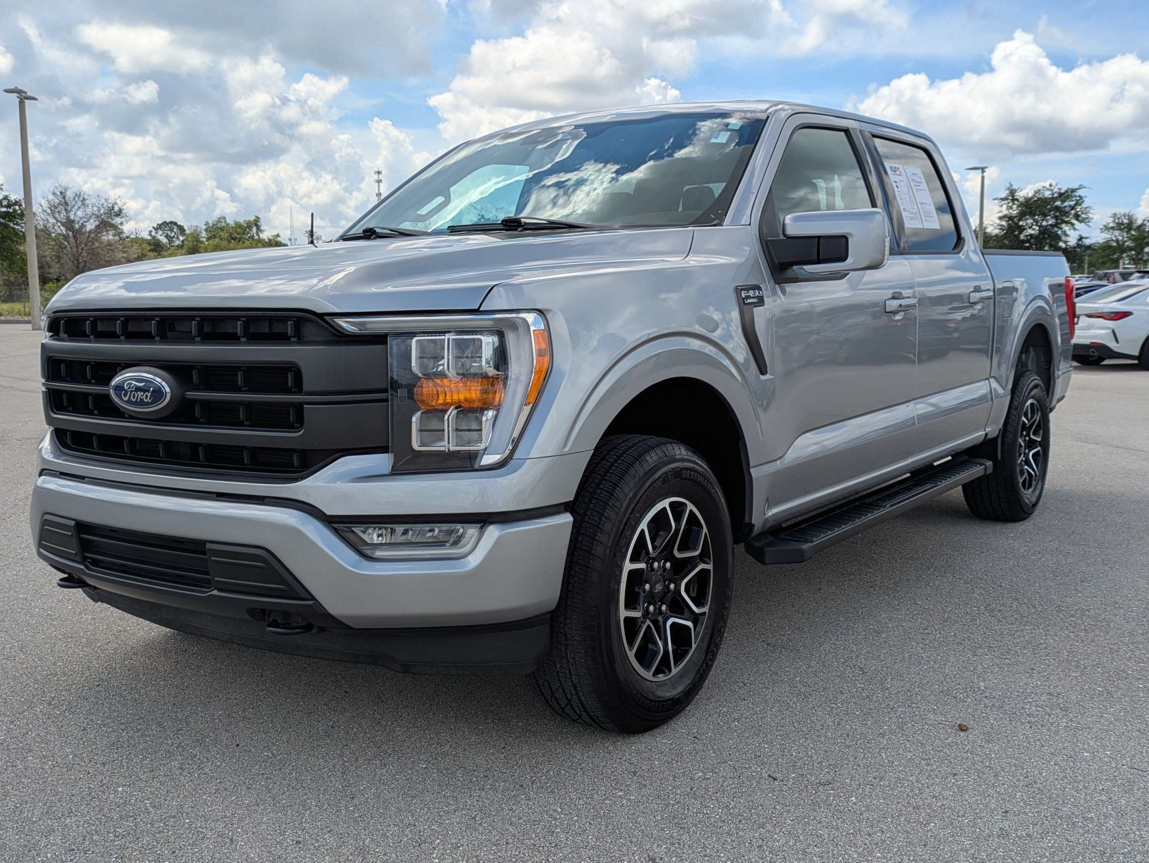 Used 2023 Silver Metallic Ford LARIAT image 9