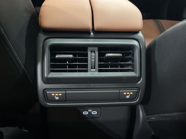 Used 2025 Zircon Sand Metallic Mazda 2.5 Turbo Meridian Edition image 34