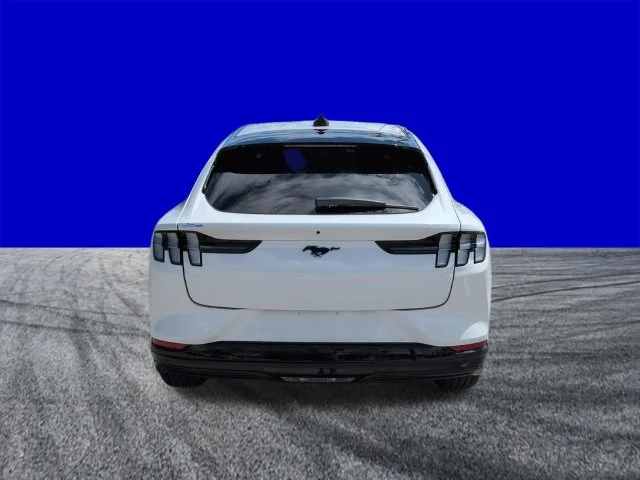 New 2026 Star White Metallic Tri-coat Ford Premium image 5