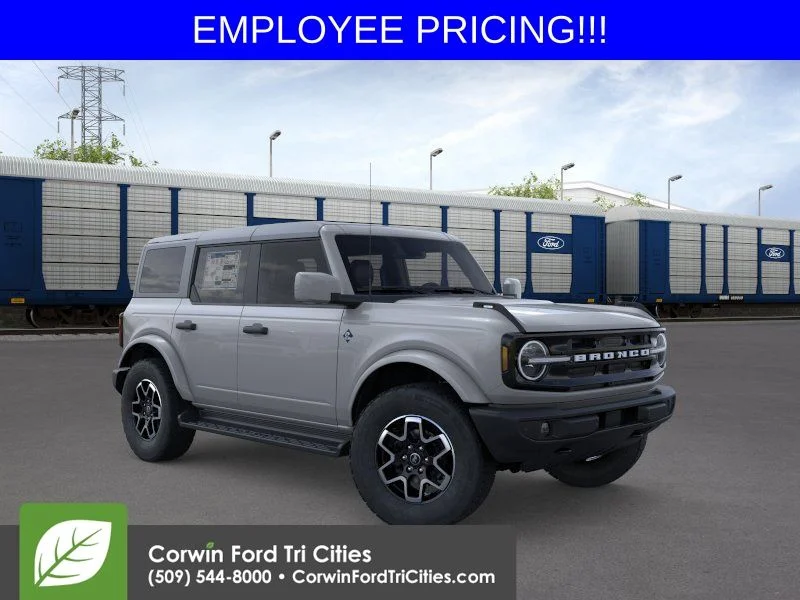 2026 Ford Bronco Outer Banks 4x4's photo