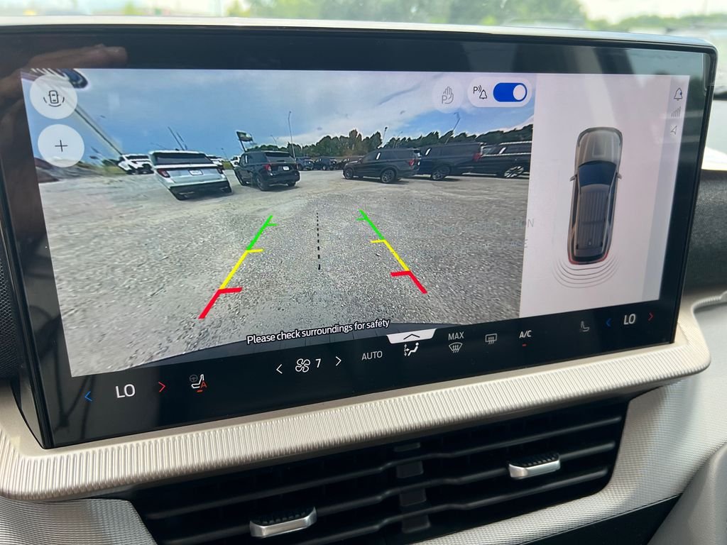New 2026 Vapor Blue Metallic Ford Active image 30