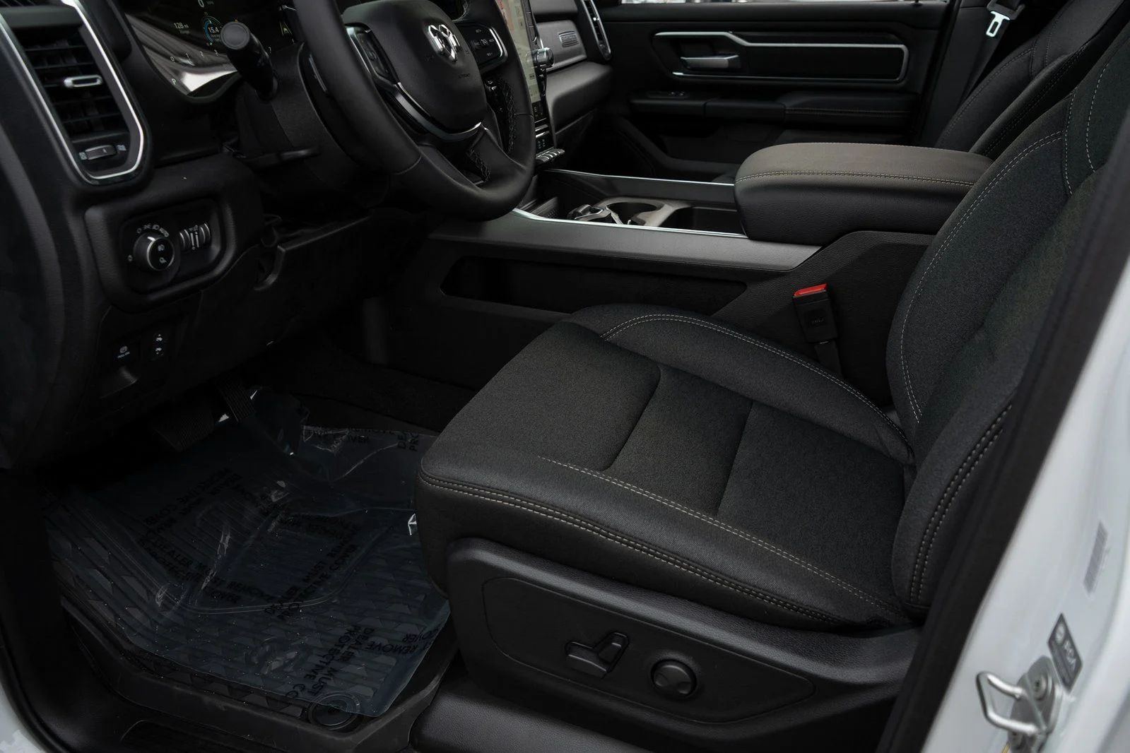 2026 RAM 1500 Big Horn/Lone Star - Photo 17