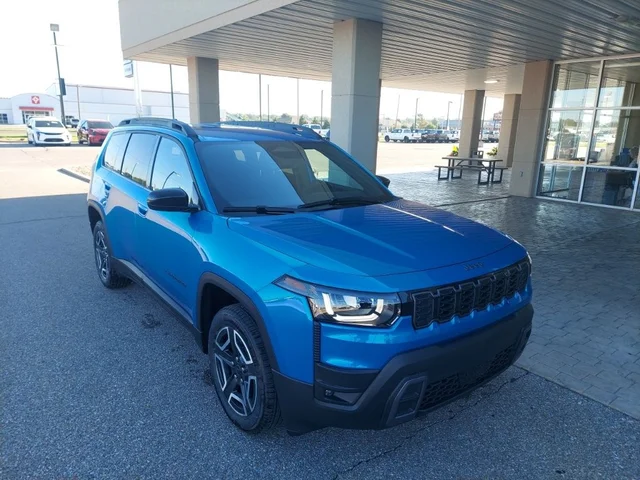 2026 Jeep Cherokee Laredo