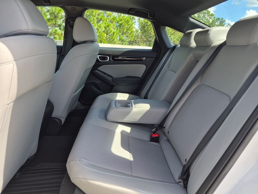 New 2026 Platinum White Pearl Honda Sport Touring image 15