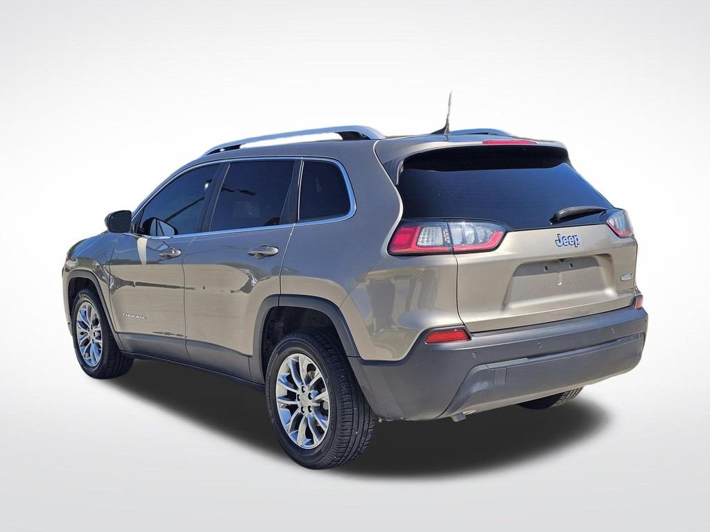 Used 2021 Beige Jeep Latitude Plus image 10