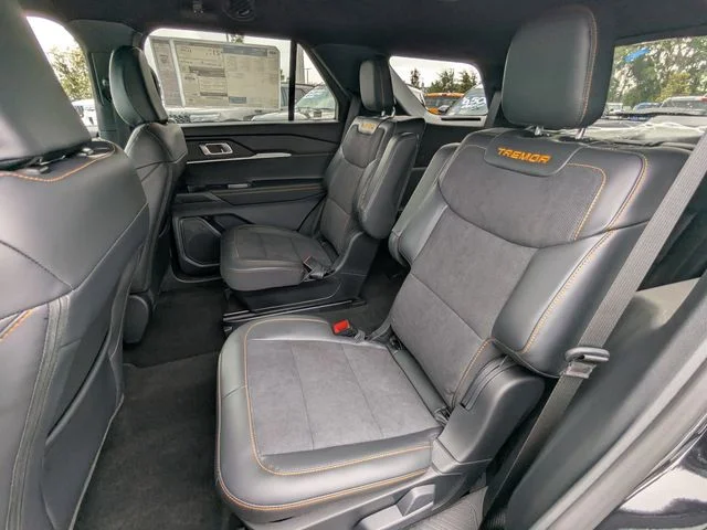 New 2026 Agate Black Metallic Ford Tremor® image 16