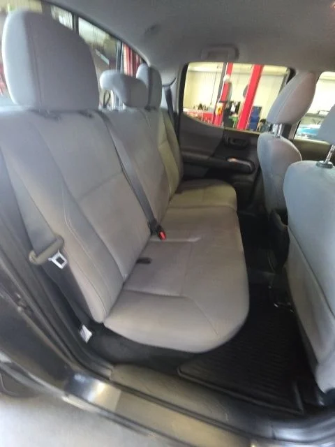 Used 2019 Gray Toyota SR5 image 18