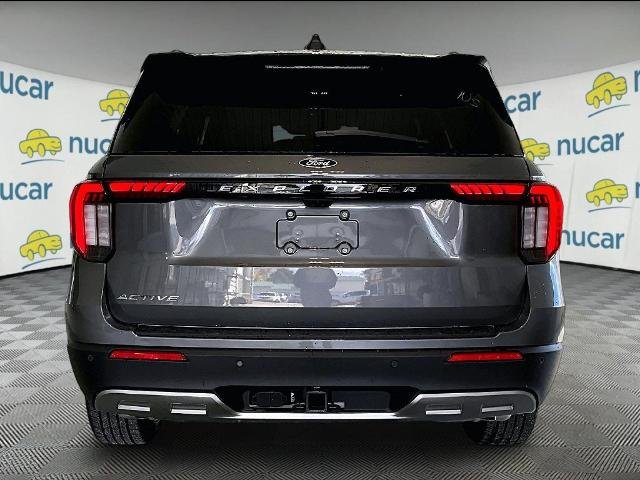 New 2027 Carbonized Gray Metallic Ford Active image 6