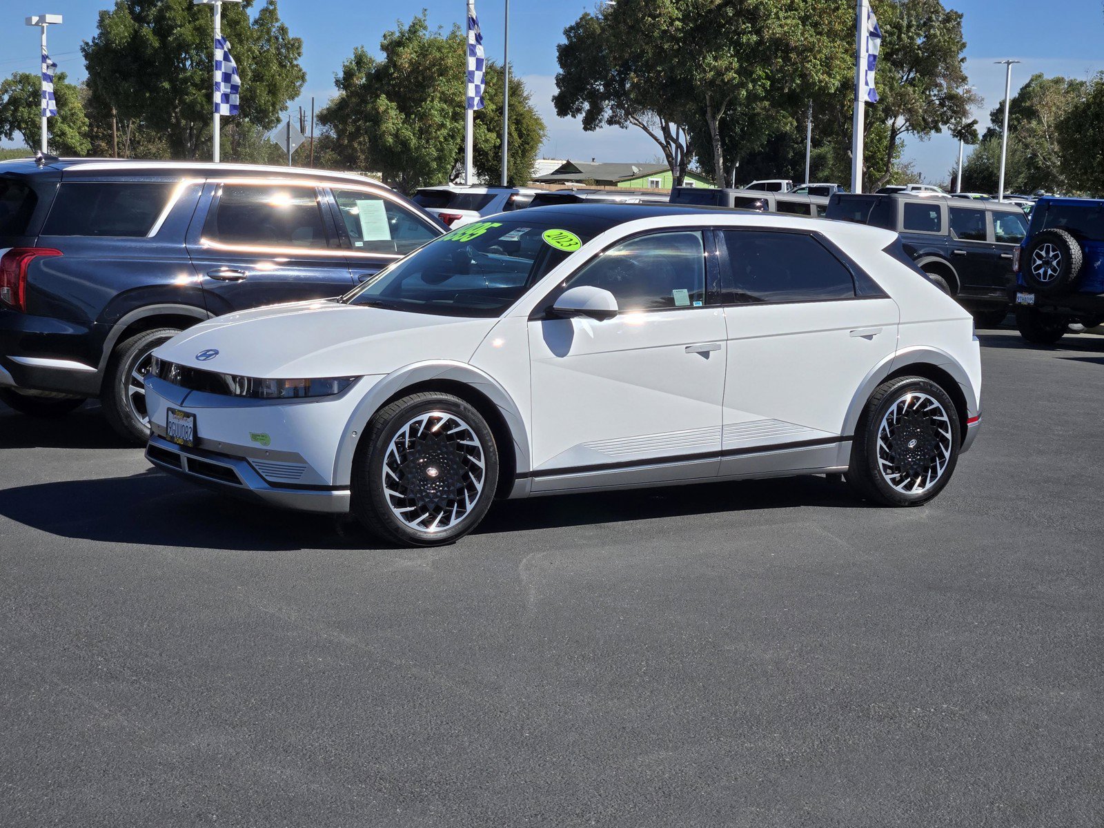 Certified Used 2023 Atlas White Hyundai Limited image 6