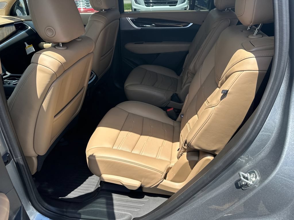 2025 Cadillac XT6 Premium Luxury - Photo 21