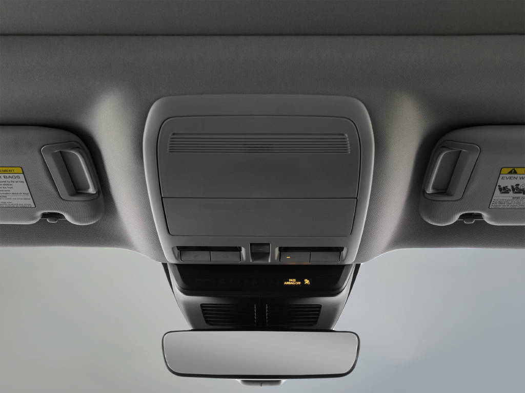 Certified Used 2025 Gray Mazda Premium image 19