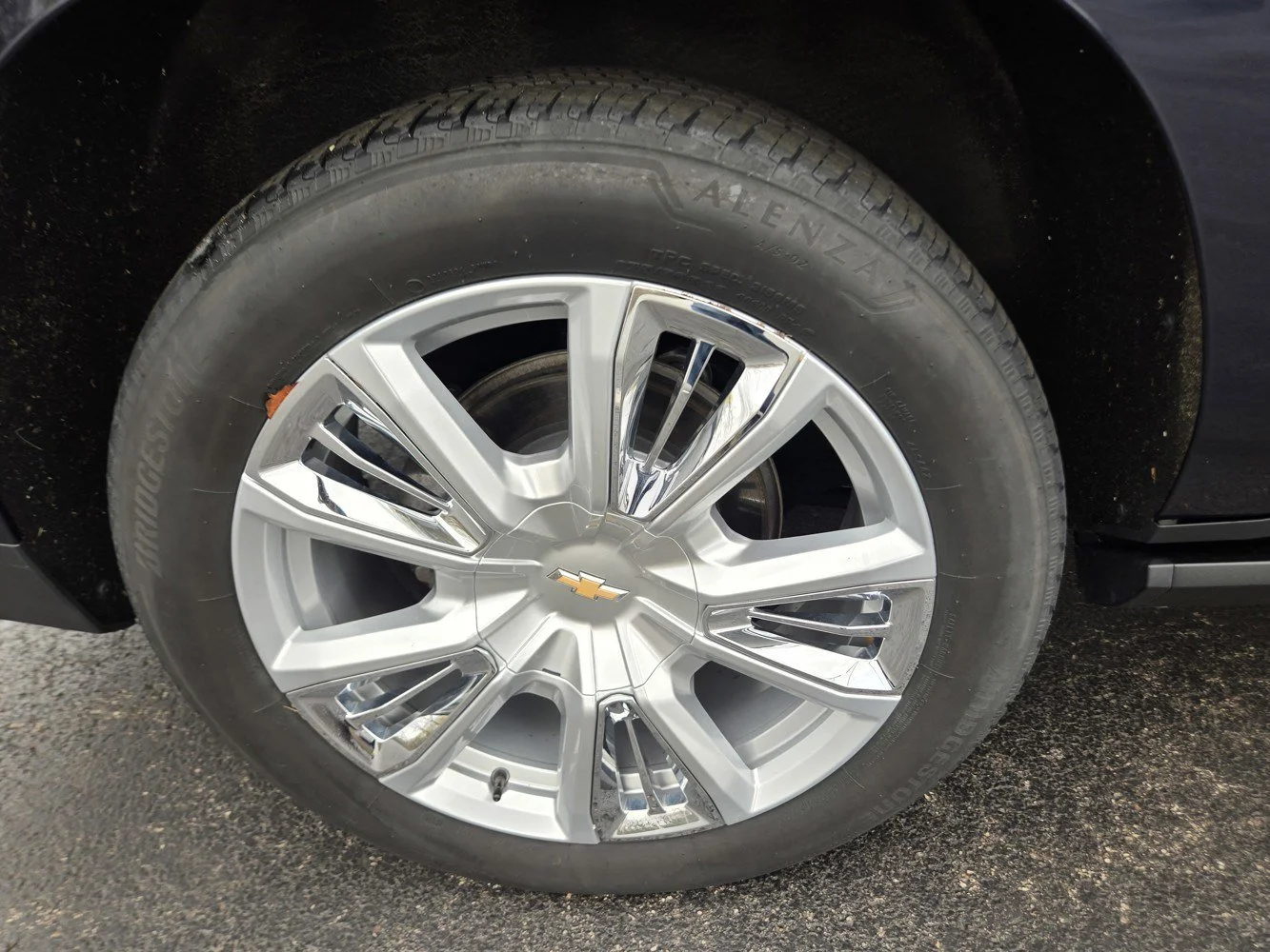 2024 Chevrolet Suburban High Country - Photo 41