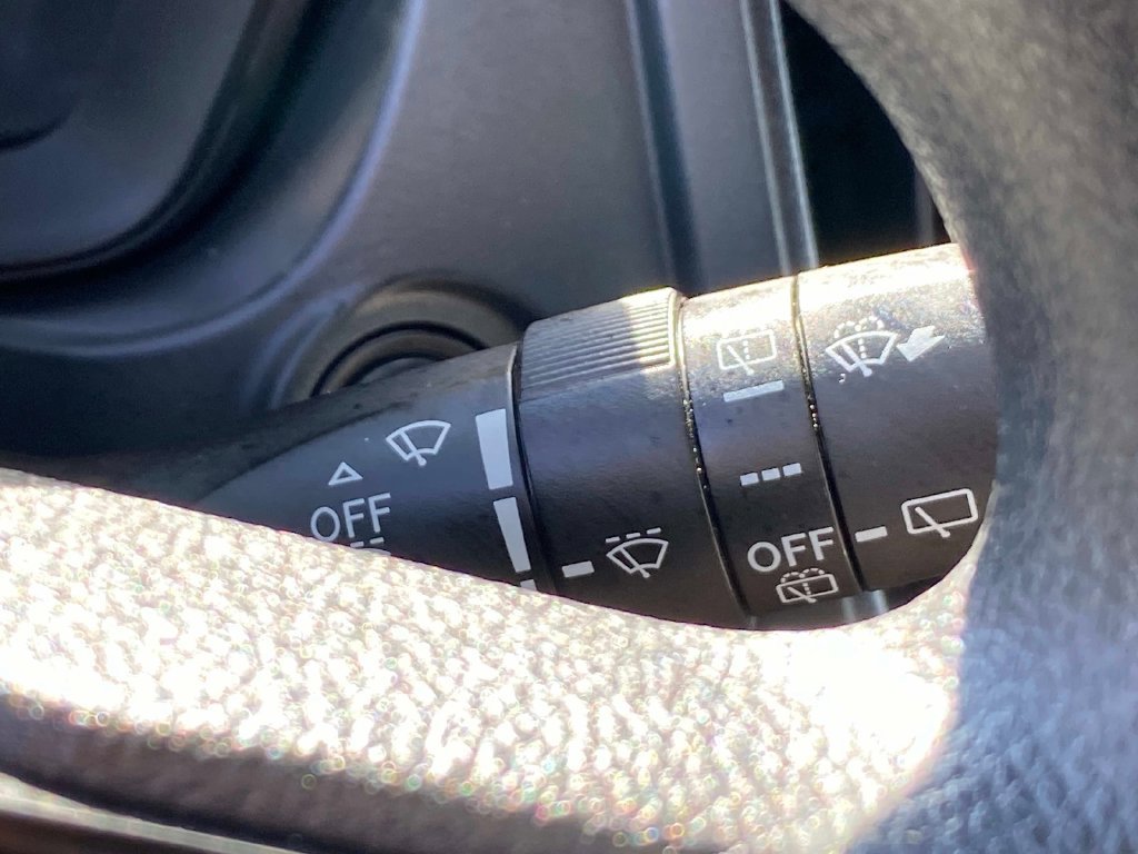 Used 2025 Gray Subaru Base image 18
