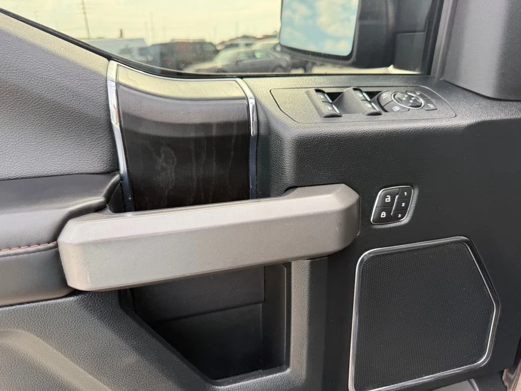 Used 2019 Red Ford Platinum image 5