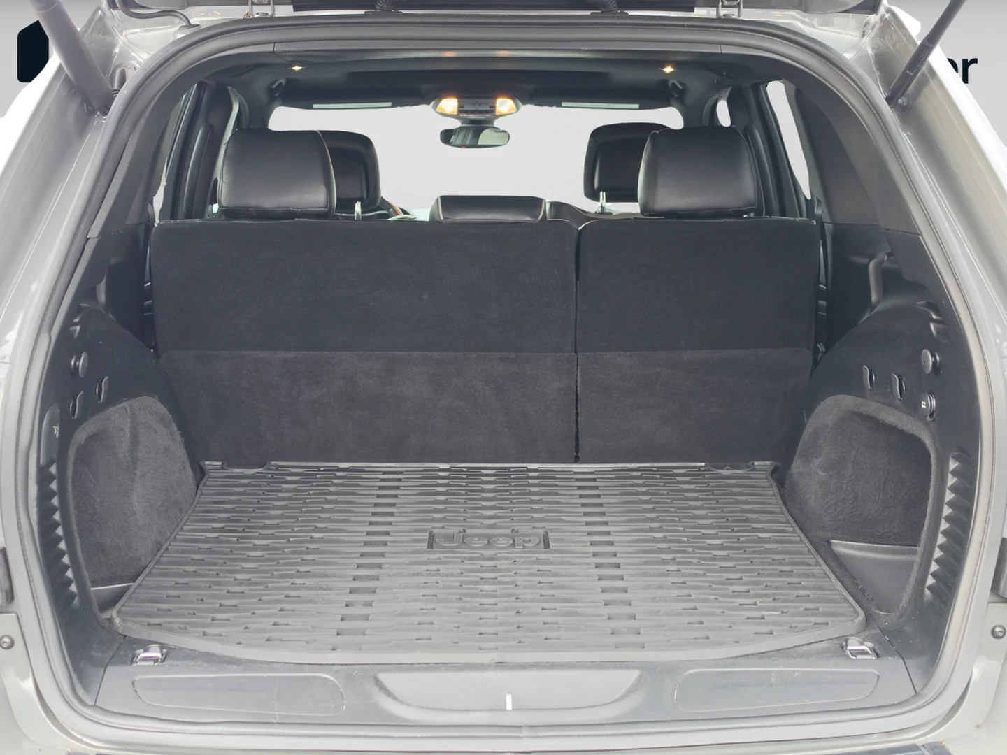 Used 2019 Sting-Gray Clearcoat Jeep Upland image 15