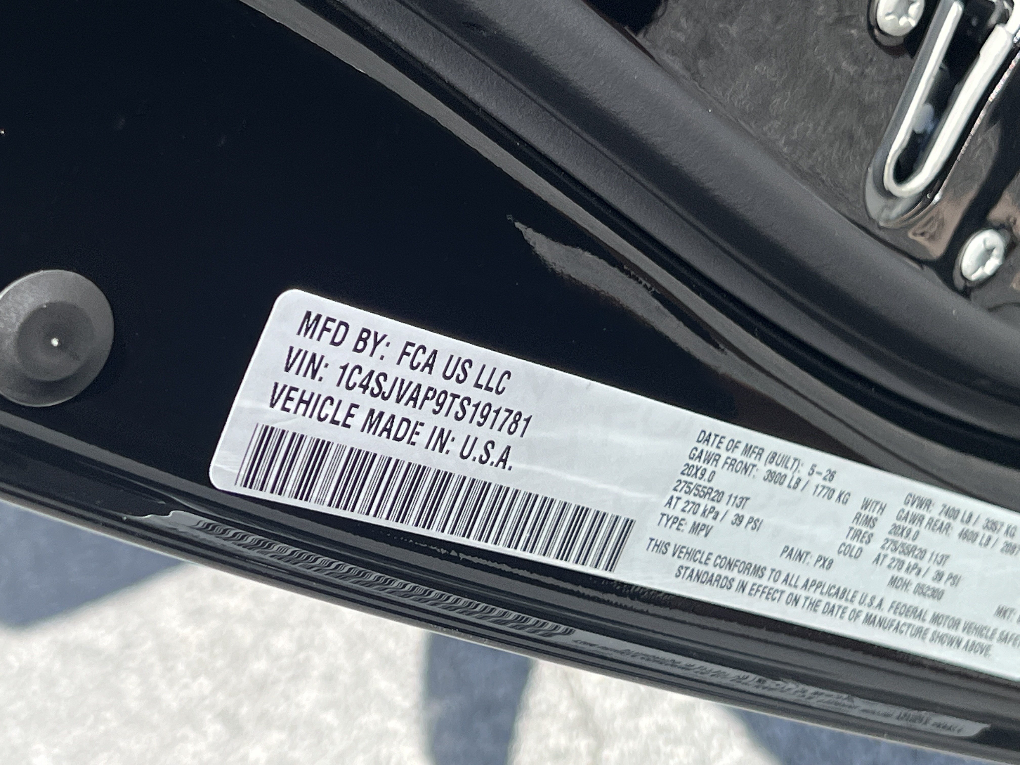 New 2026 High Gloss Black Jeep Limited image 38
