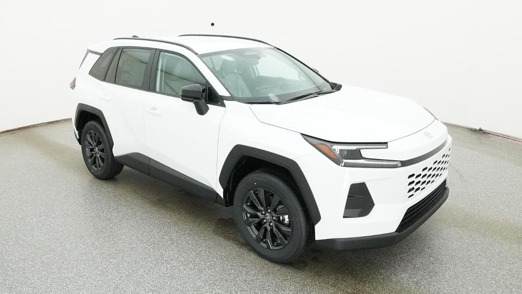 New 2026 Ice Cap Toyota XLE Premium image 10