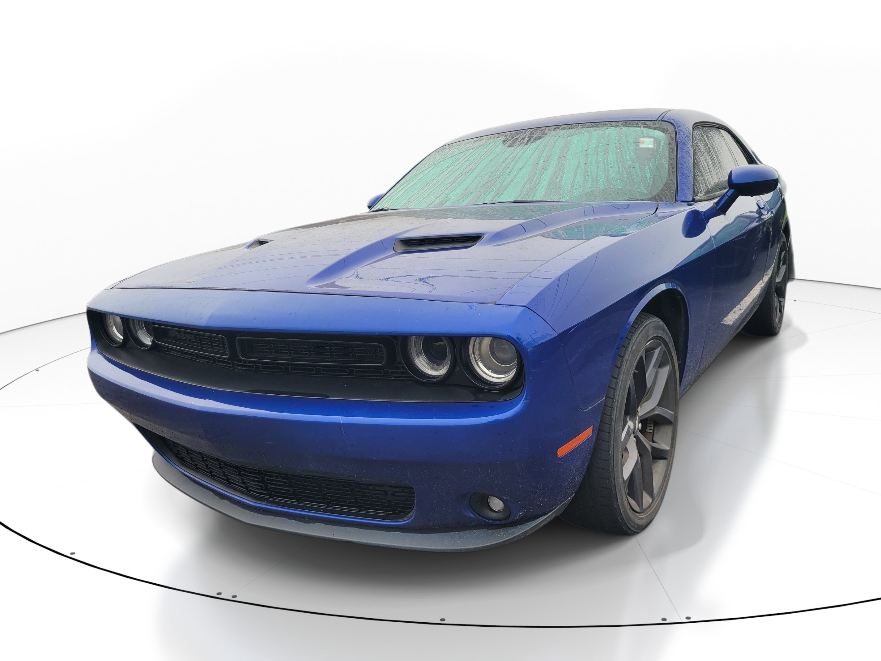Used 2021 Indigo Blue Dodge SXT image 3