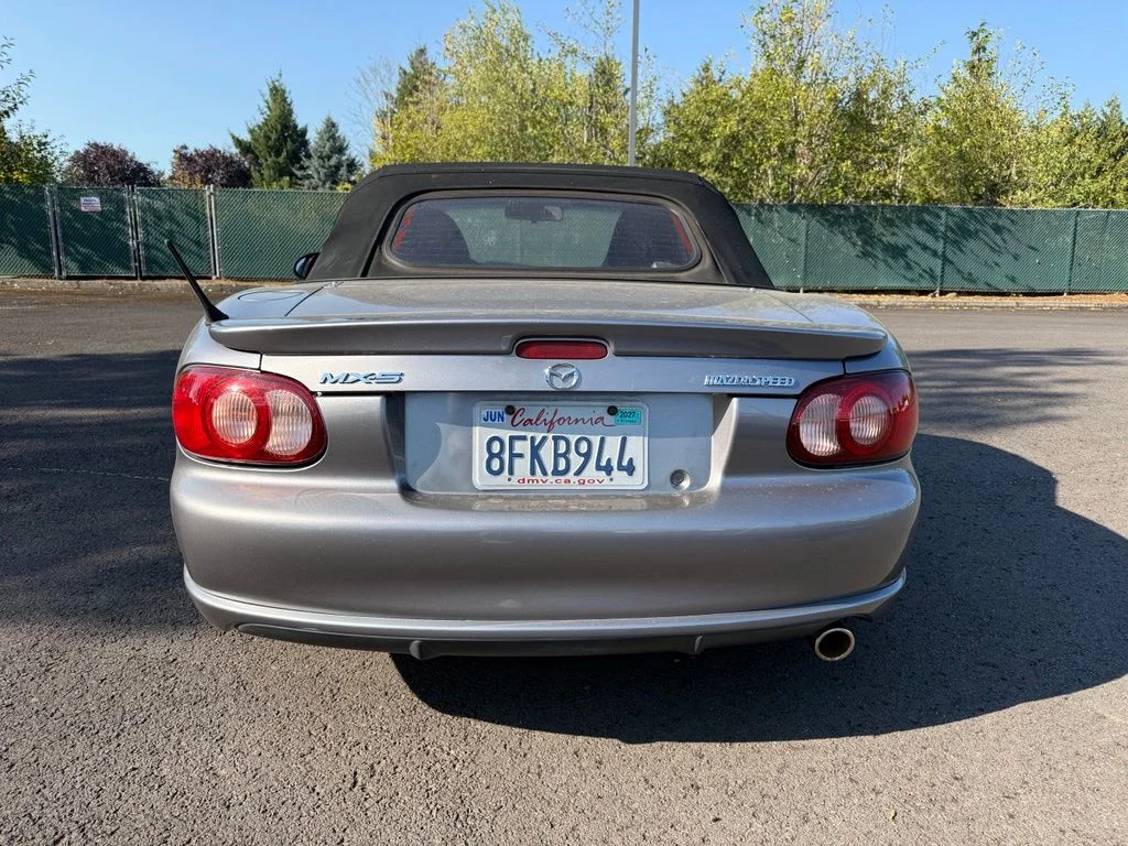 Used 2004 Titanium Gray Metallic Mazda MazdaSpeed image 6