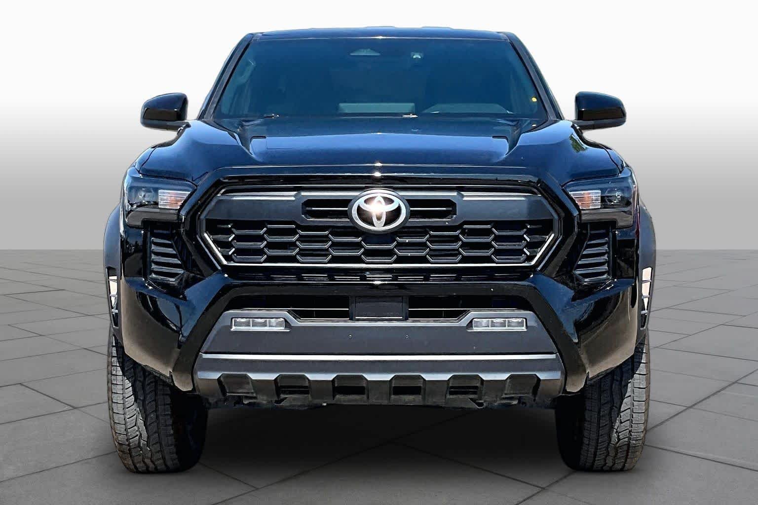 Pre-Owned 2025 Toyota Tacoma TRD Off Road Hybrid