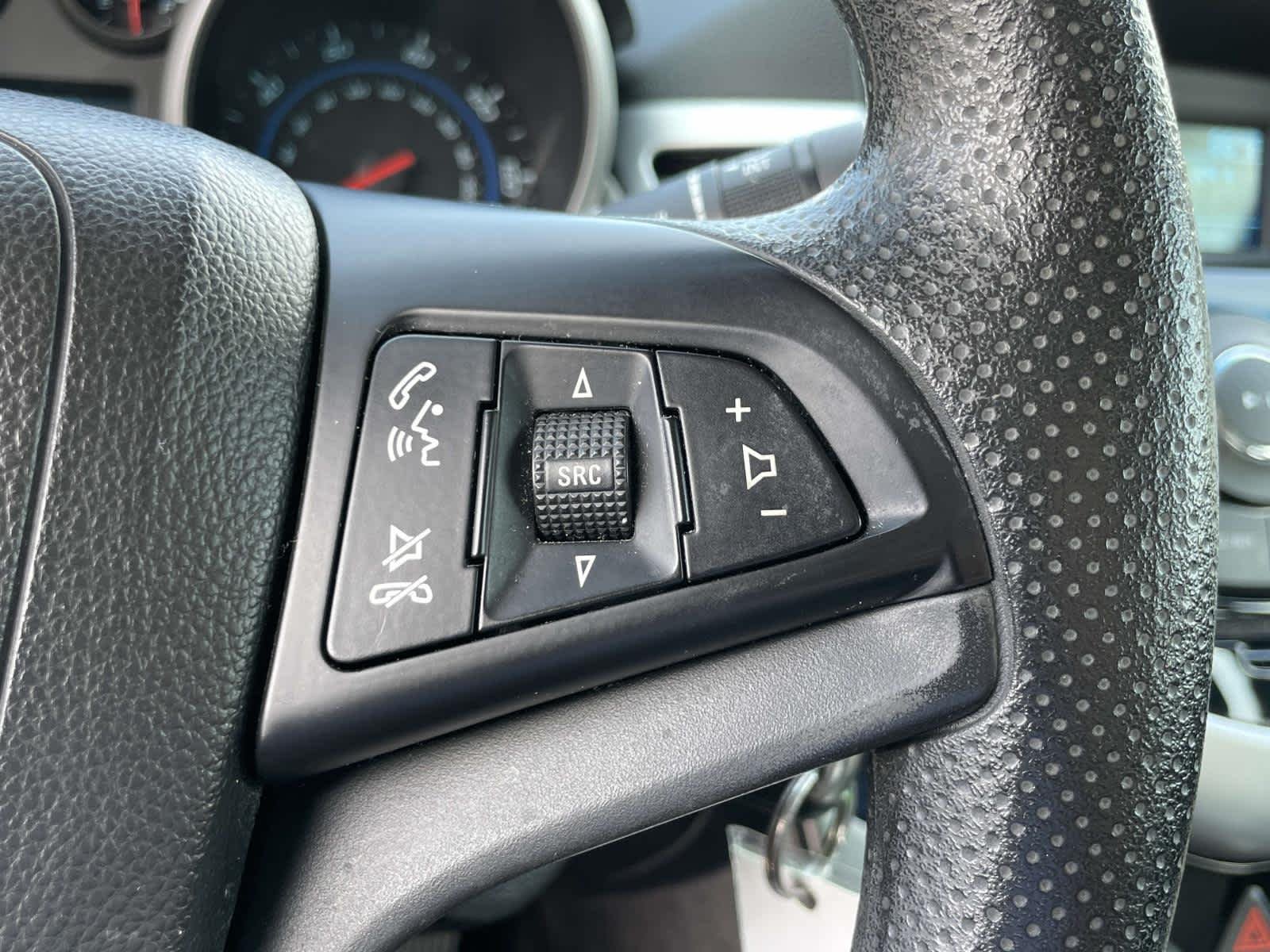 Used 2014 Rainforest Green Metallic Chevrolet LS image 31
