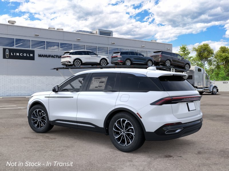 New 2026 White Platinum Metallic Tri-Coat Lincoln Premiere image 4
