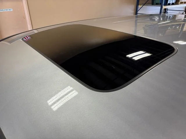 Used 2024 Lunar Silver Metallic Honda EX-L image 23