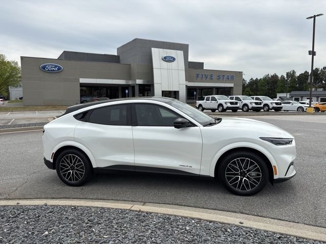 New 2026 Star White Metallic Tri-coat Ford Premium image 1