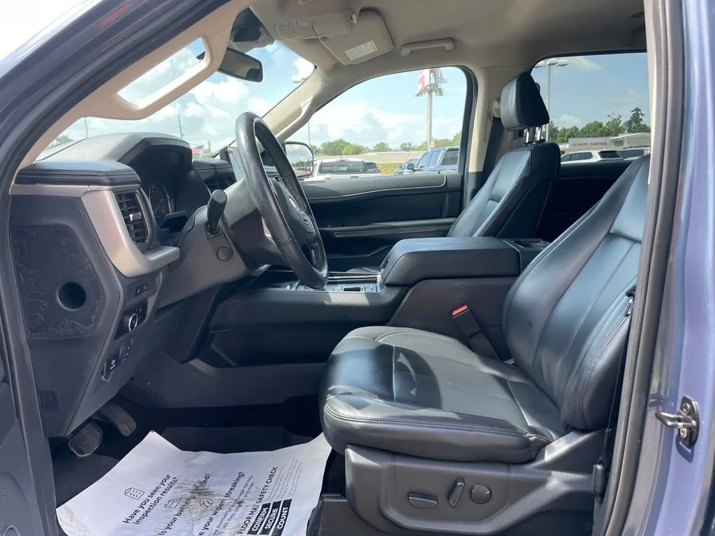 Used 2023 Blue Ford XLT image 12