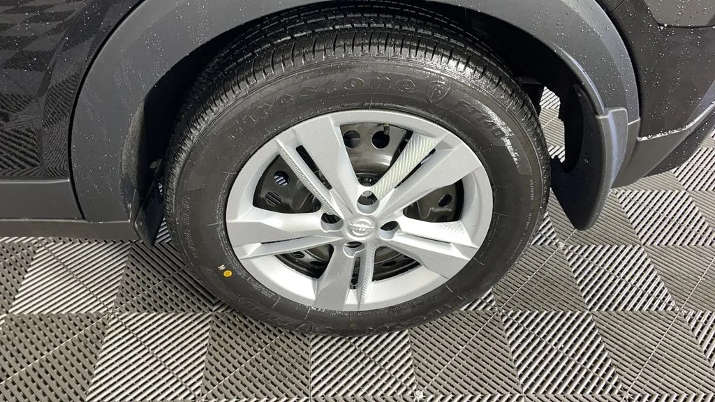 2025 Nissan KICKS PLAY Base - Photo 31