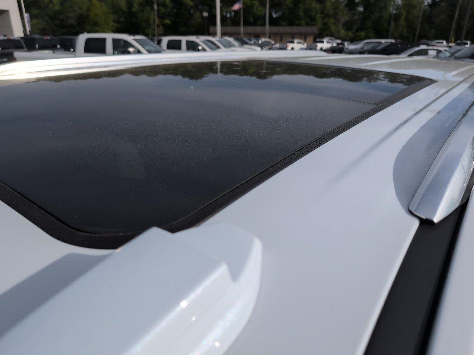 New 2026 Glacier White Tricoat GMC Denali image 13