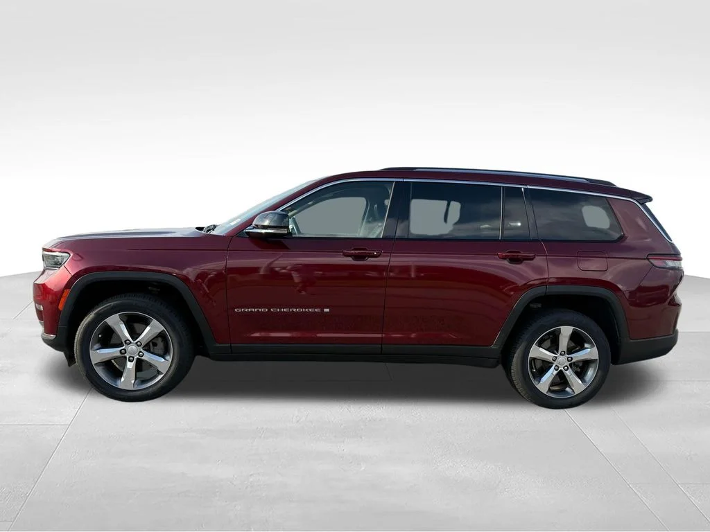 Used 2022 Red Jeep Limited image 2