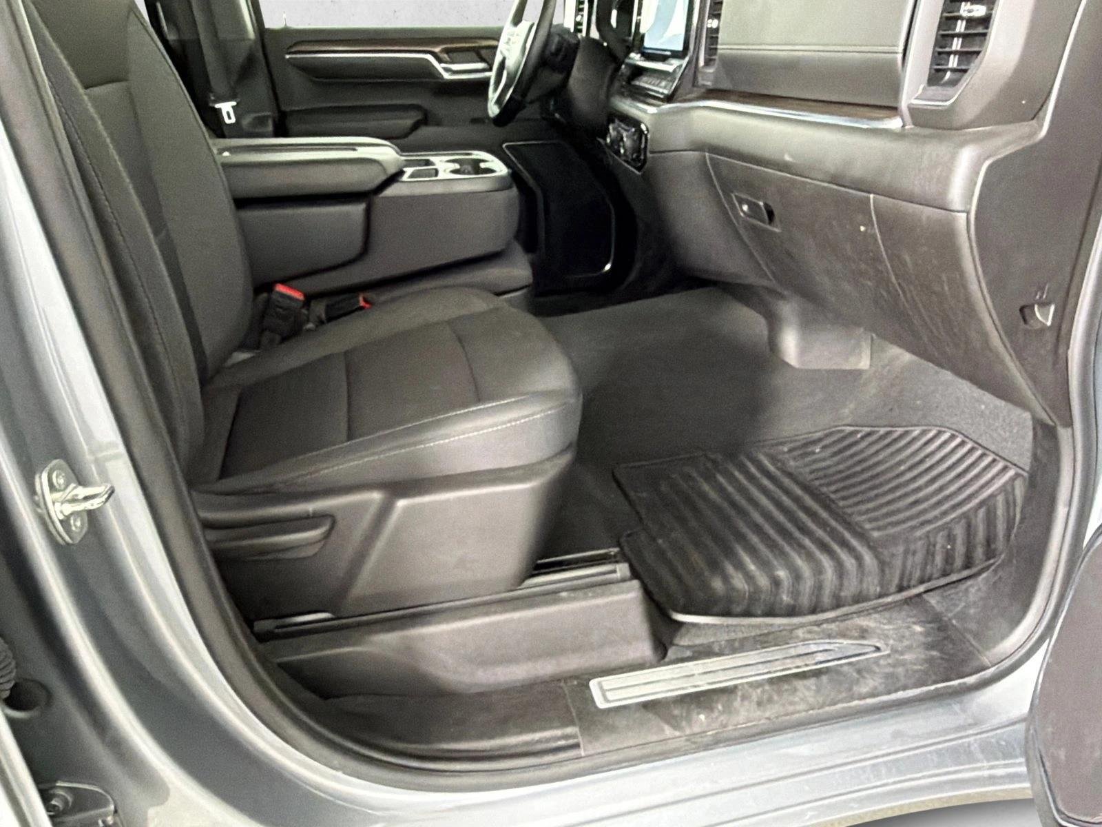 Used 2024 Sterling Gray Metallic Chevrolet LT image 13