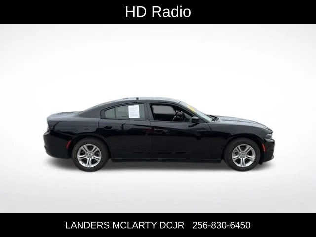 Used 2023 Black Dodge SXT image 10