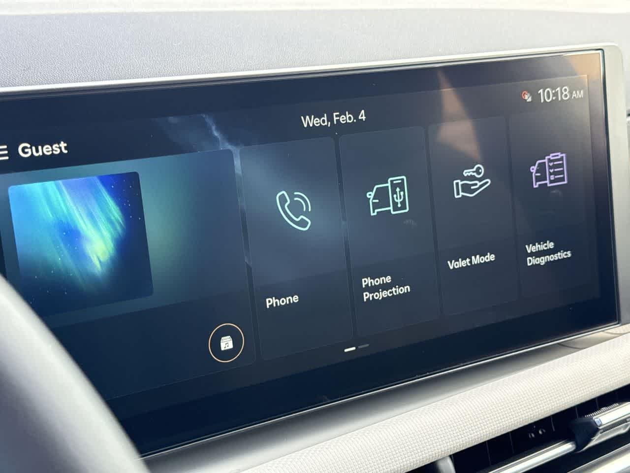 New 2026 Shimmering Silver Hyundai SEL FWD image 47